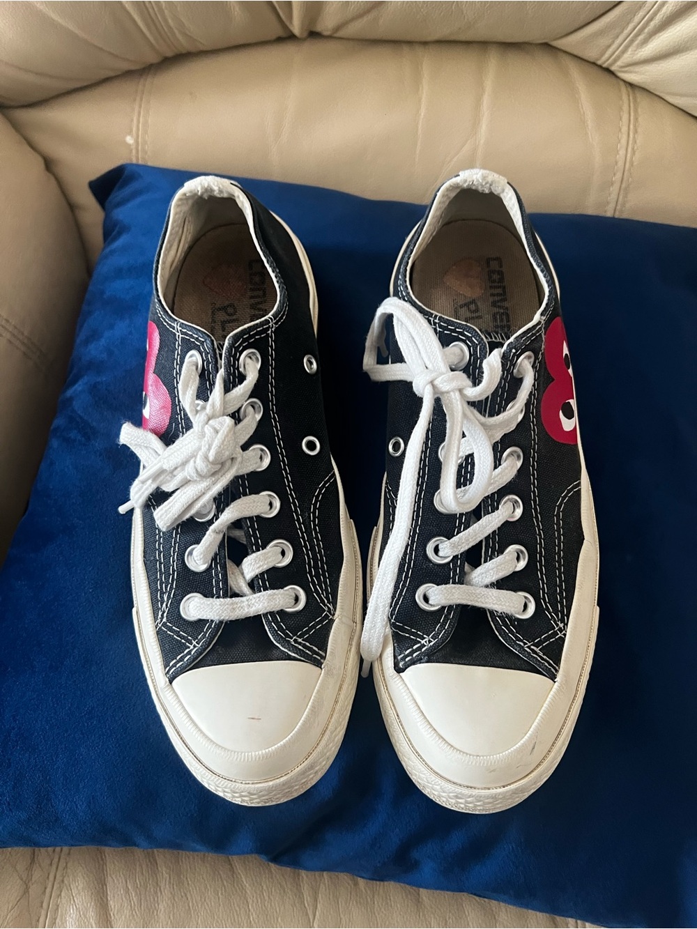 Converse Kids Black Canvas Low-Top Sneakers with Pink Heart Accent